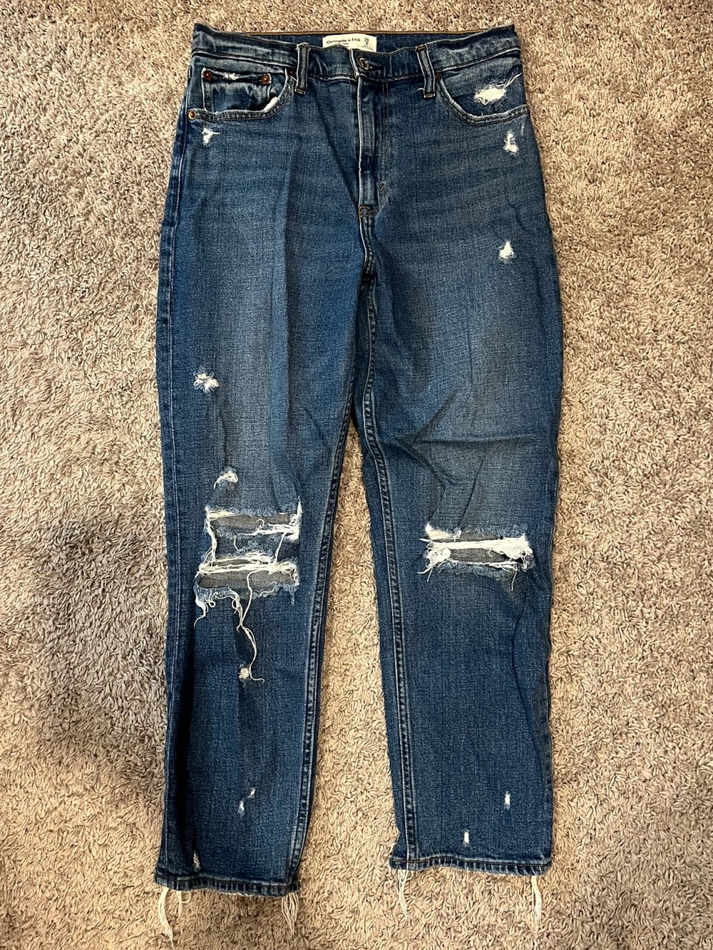 Abercrombie mom high rise